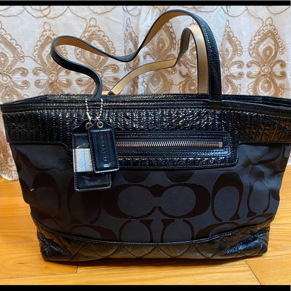 Coach Tote